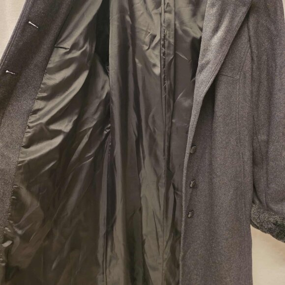 DONNYBROOK WOOL BLEND LONG COAT FAUX FUR HOOD SLEEVES WOMEN'S SIZE 18 - Picture 5 of 10